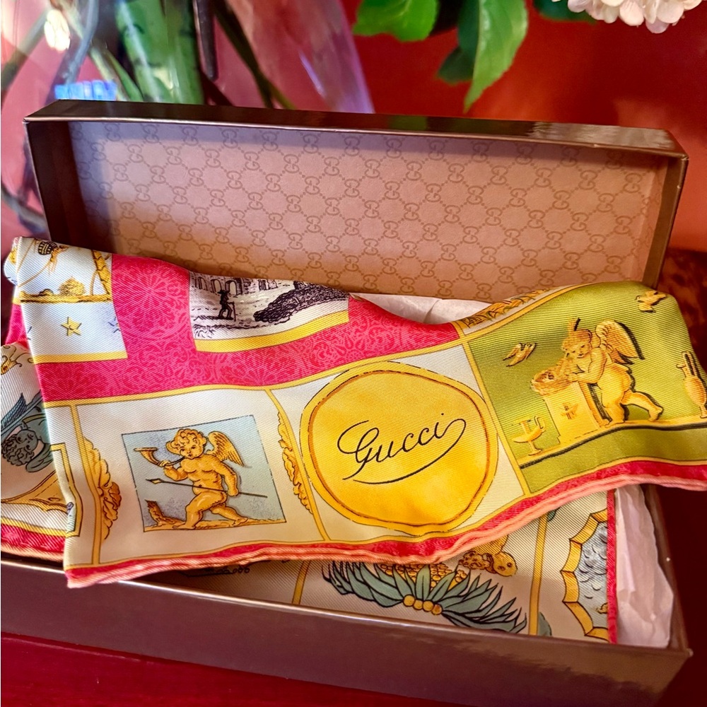 Gucci Vintage Teacup Silk Scarf